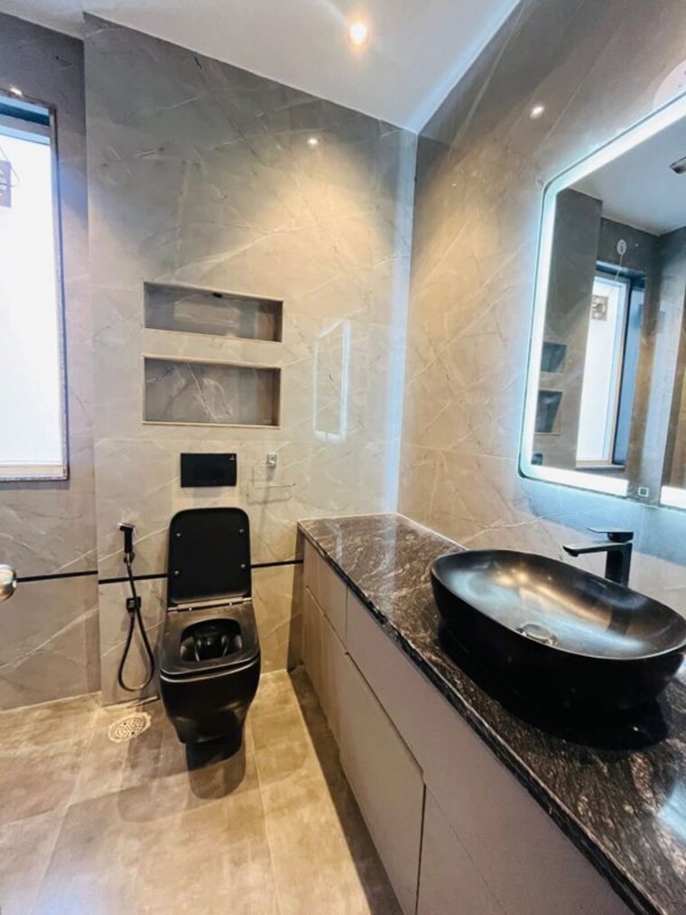 Attached Bathroom, sector 57 3 Bedroom 2700 Sq.Ft. Builder Floor In Sector 57 Gurgaon 10254655