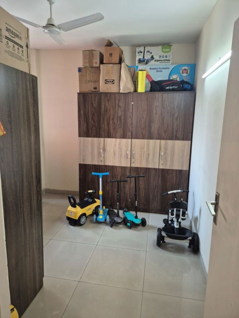 Master Bedroom, mahindra-aura 2.5 Bedroom 1329 Sq.Ft. Apartment In Sector 110a Gurgaon 10254674