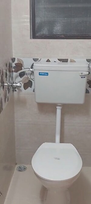 Team Area in 1 BHK Apartment at Koteshwar Palace, Andheri East – for Rent