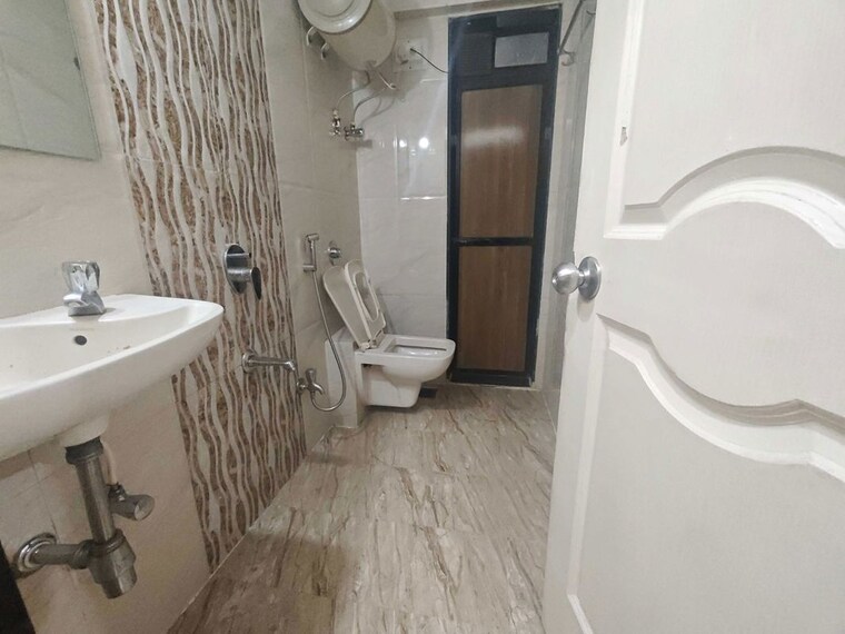 Bathroom, mm-spectra 2 Bedroom 925 Sq.Ft. Apartment In Chembur Mumbai 10254499