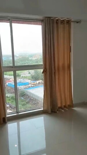 Room in 2 BHK Apartment at Lodha Casa Belvedere, Dombivli East – for Rent