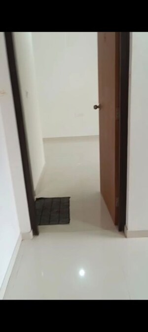 Room in 2 BHK Apartment at Lodha Casa Belvedere, Dombivli East – for Rent