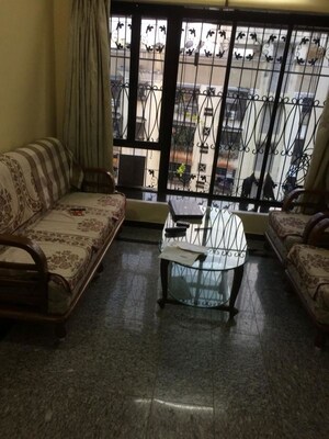 Living Room in 3 BHK Apartment at Dheeraj Darshan, Jogeshwari East – for Rent