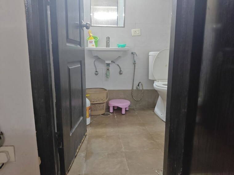 Bathroom, aditya-urban-casa 4 Bedroom 2050 Sq.Ft. Apartment In Sector 78 Noida 10254736