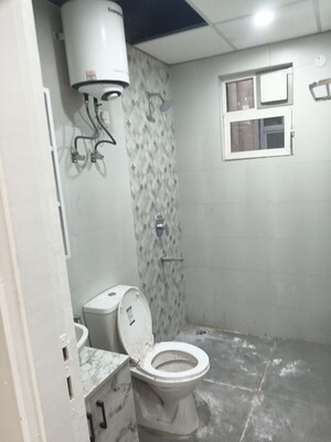 Bathroom in 3 BHK Apartment at Signature Global City, Sector 37d – for Rent