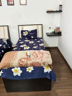2 BHK Apartment For Rent in Unitech Espace Nirvana Country