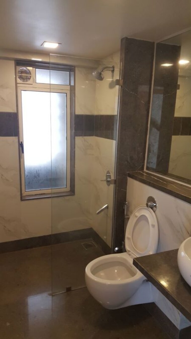 Bathroom, ekta-iris 3 Bedroom 1100 Sq.Ft. Apartment In Khar West Mumbai 10255006