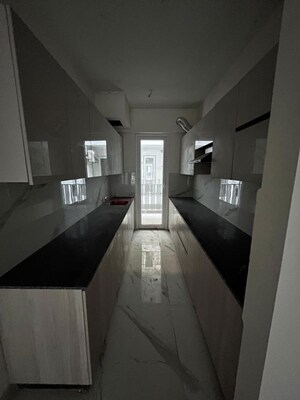 Building Lobby in 3.5 BHK Builder Floor at M3M Soulitude, Sector 89 – for Sale