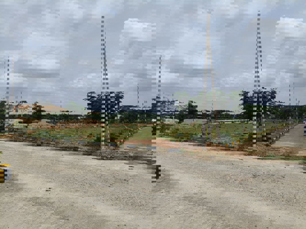 123 Sq.Yd. Plot in Modipuram Bypass