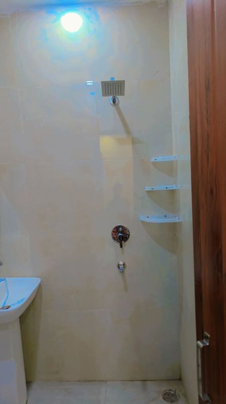 Bathroom, patiala road 3 Bedroom 1550 Sq.Ft. Apartment In Patiala Road Zirakpur 10255417