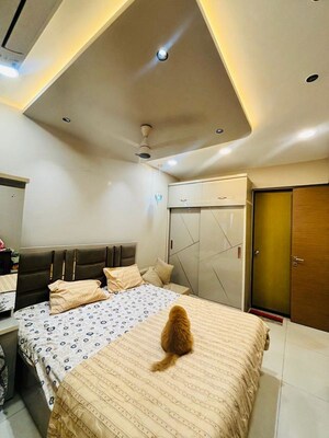 Team Area in 2 BHK Apartment at Chandak 34 Park Estate, Goregaon West – for Rent