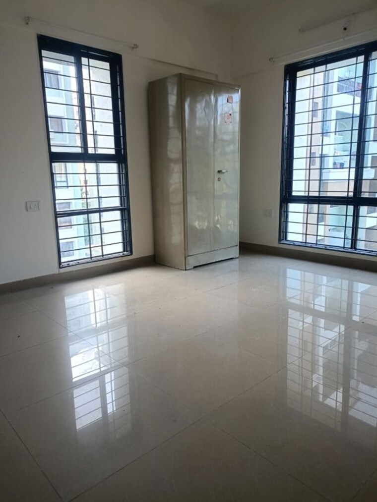 Room, magarpatta-city-iris 2 Bedroom 680 Sq.Ft. Apartment In Hadapsar Pune 10255190