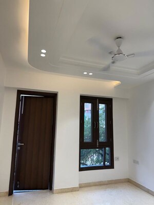 Furnished Amenities in 4 BHK Apartment at Pioneer Park Araya, Sector 61 – for Rent