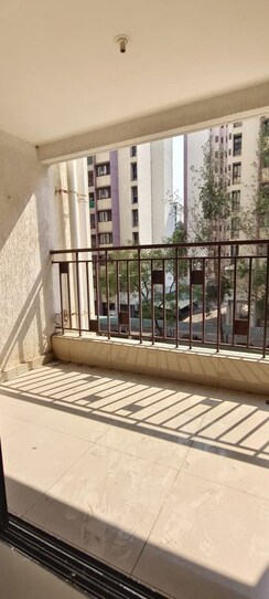 2.5 BHK + Servant Room,Basement Apartment For Rent in Nanded Lalit
