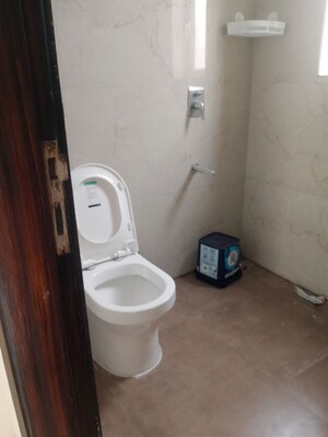 Bathroom in 2.5 BHK Builder Floor at M3M Soulitude, Sector 89 – for Rent
