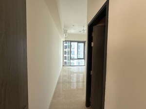 Building Lobby in 4 BHK Apartment at Piramal Mahalaxmi, Mahalaxmi – for Rent
