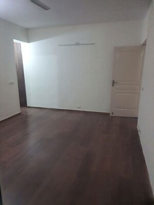 Room in 3 BHK Apartment at Mahindra Aura, Sector 110a – for Rent