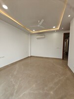 3 BHK + Servant Room 215 Sq.Yd. Builder Floor in Ansal API Vyapar Kendra