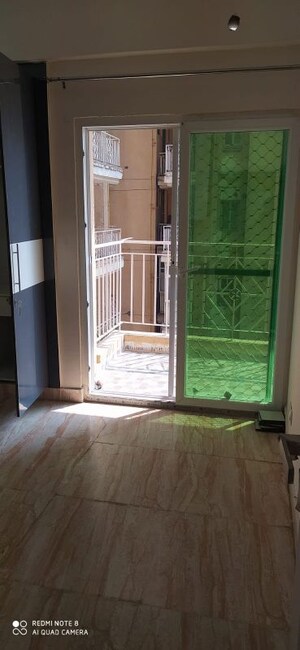 Room in 3.5 BHK Apartment at Migsun Twinz, Eta Ii Greater Noida – for Rent