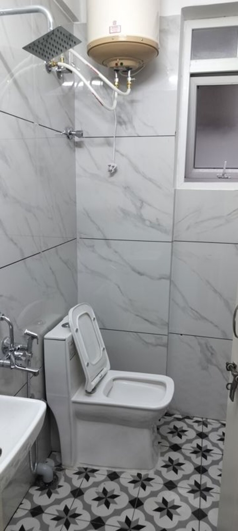 Bathroom, fatima-manzil-btm-layout 1 Bedroom 500 Sq.Ft. Builder Floor In Btm Layout Bangalore 10255600