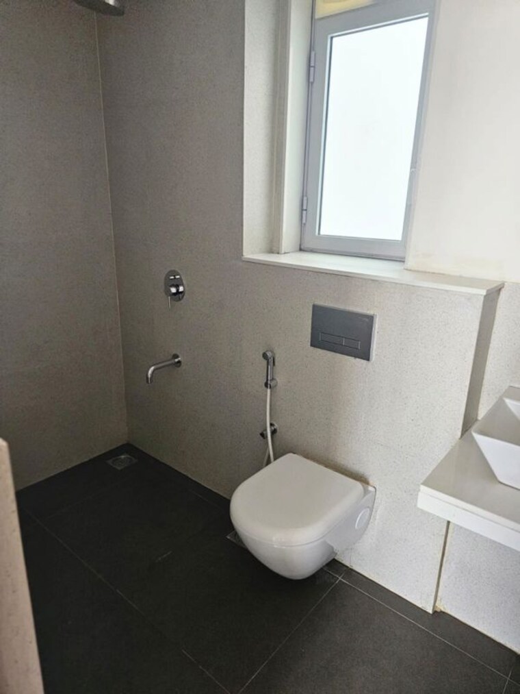 Bathroom, vilas-javdekar-yashwin 2 Bedroom 1000 Sq.Ft. Apartment In Hinjewadi Phase 2 Pune 10255602