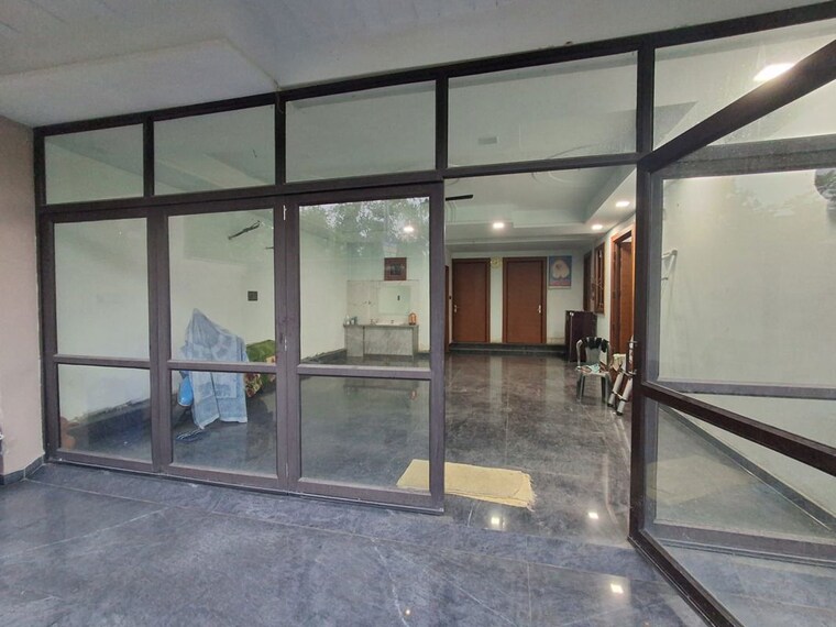 Room, prime-city-greater-noida 2 Bedroom 1800 Sq.Ft. Builder Floor In Sector 3 Greater Noida Greater Noida 10255618