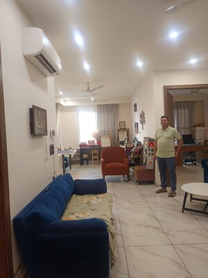Living Room in 3 BHK Builder Floor at Sector 46 – for Sale