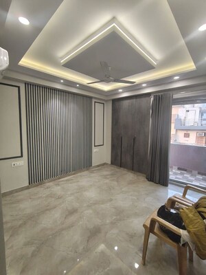 Parking in 3 BHK Builder Floor at Sector 46 – for Sale