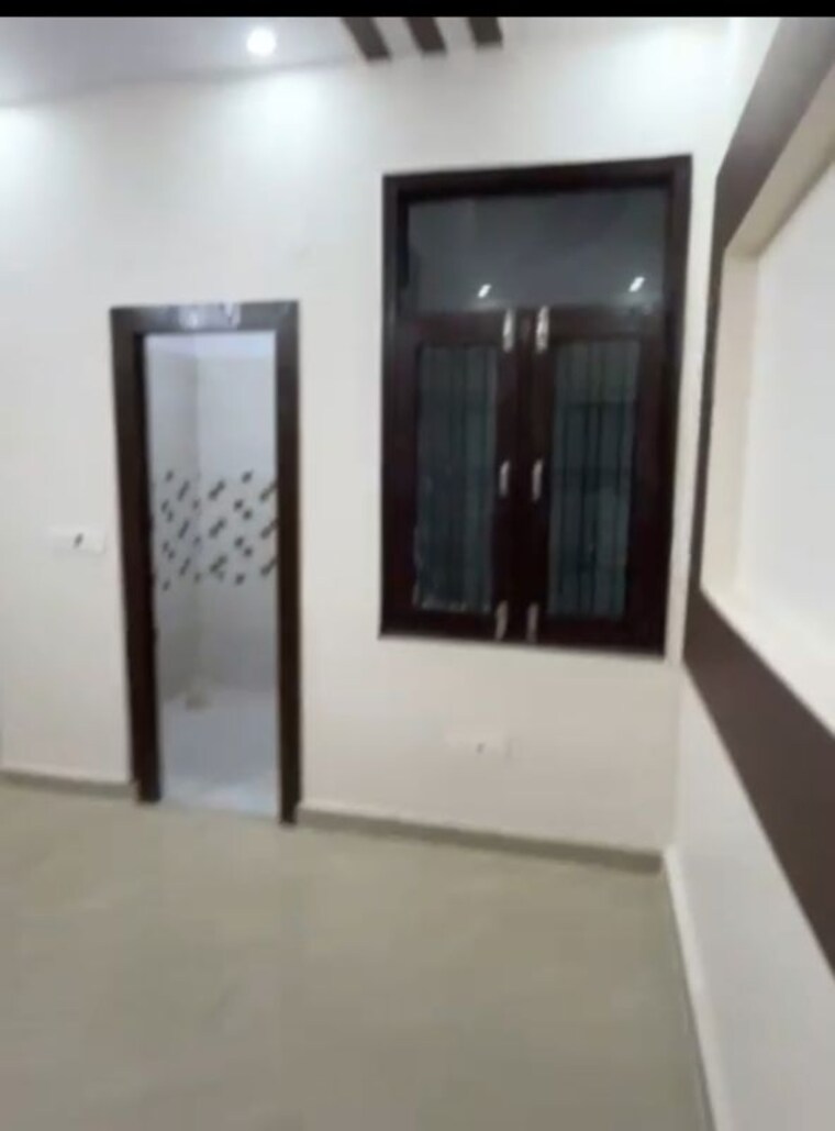 Room, indira nagar 3 Bedroom 1050 Sq.Ft. Villa In Indira Nagar Lucknow 10255628