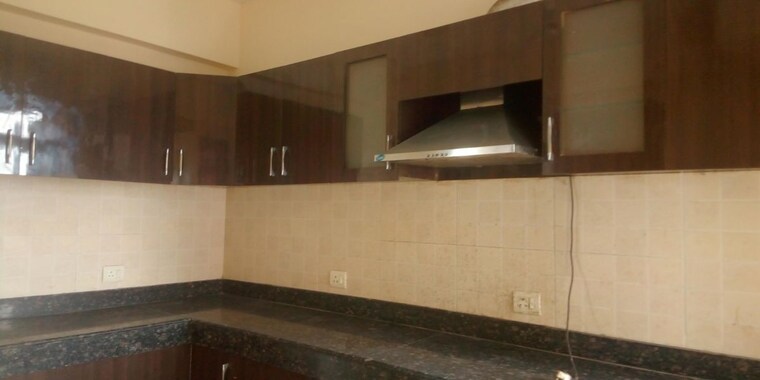 Kitchen, mahindra-aura 4 Bedroom 2428 Sq.Ft. Apartment In Sector 110a Gurgaon 10255642