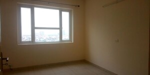 Room in 4 BHK Apartment at Mahindra Aura, Sector 110a – for Rent