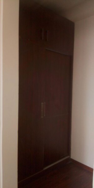 Furnished Amenities in 4 BHK Apartment at Mahindra Aura, Sector 110a – for Rent