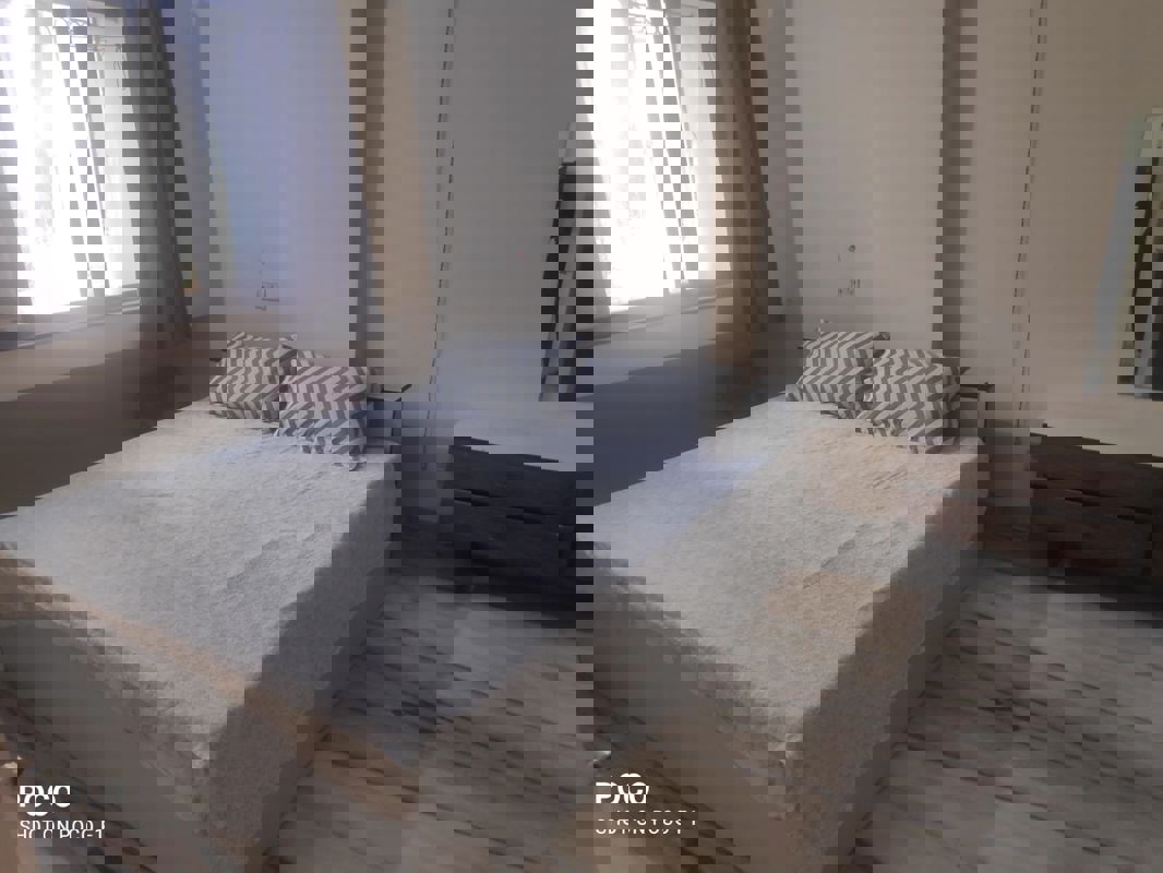 2 BHK + Servant Room 900 Sq.Ft. Apartment in K Raheja Tower