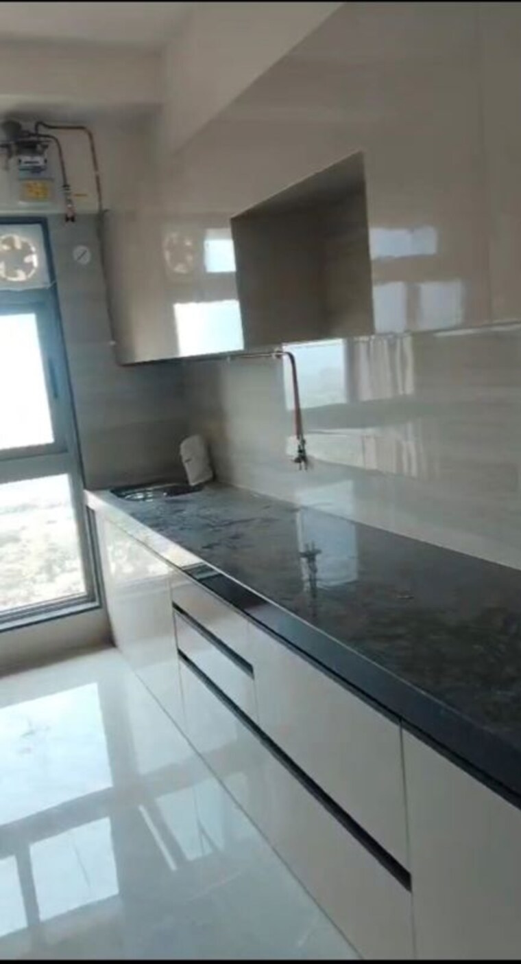 Kitchen, veena-smart-homes 2 Bedroom 615 Sq.Ft. Apartment In Kandivali West Mumbai 10255643