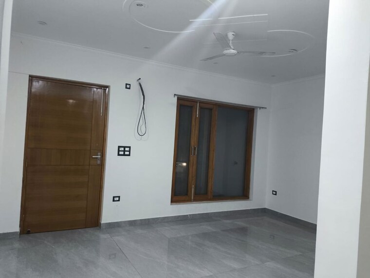 Room, prime-city-greater-noida 3 Bedroom 2200 Sq.Ft. Builder Floor In Sector 3 Greater Noida Greater Noida 10255680
