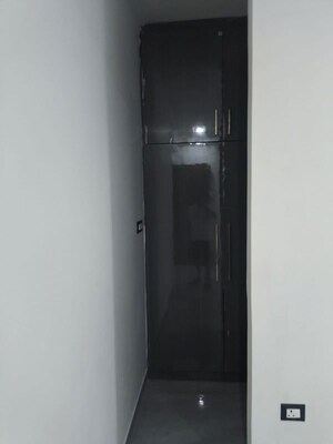 Building Lobby in 3 BHK Builder Floor at Prime City Greater Noida, Sector 3 Greater Noida – for Rent