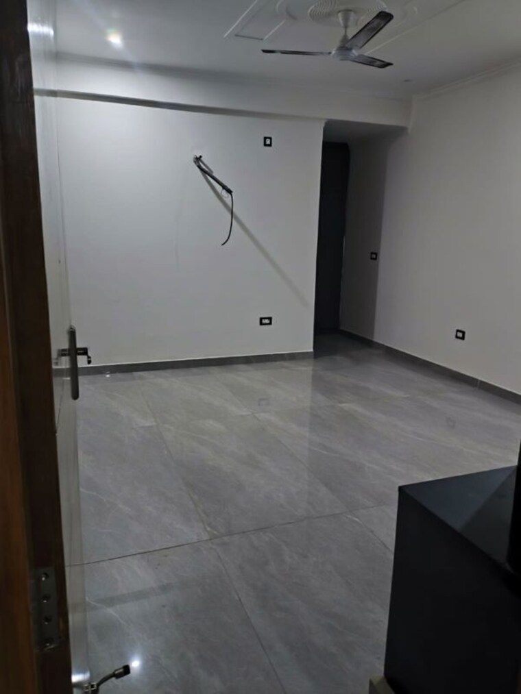 Room, prime-city-greater-noida 3 Bedroom 2200 Sq.Ft. Builder Floor In Sector 3 Greater Noida Greater Noida 10255680