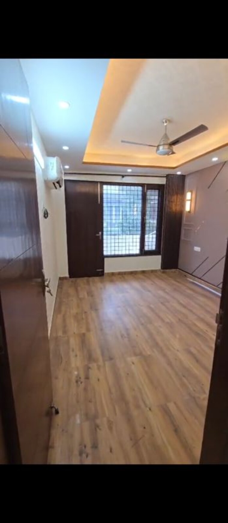 Room, ansal-sushant-apartments 3 Bedroom 215 Sq.Yd. Builder Floor In Sushant Lok I Gurgaon 10255686