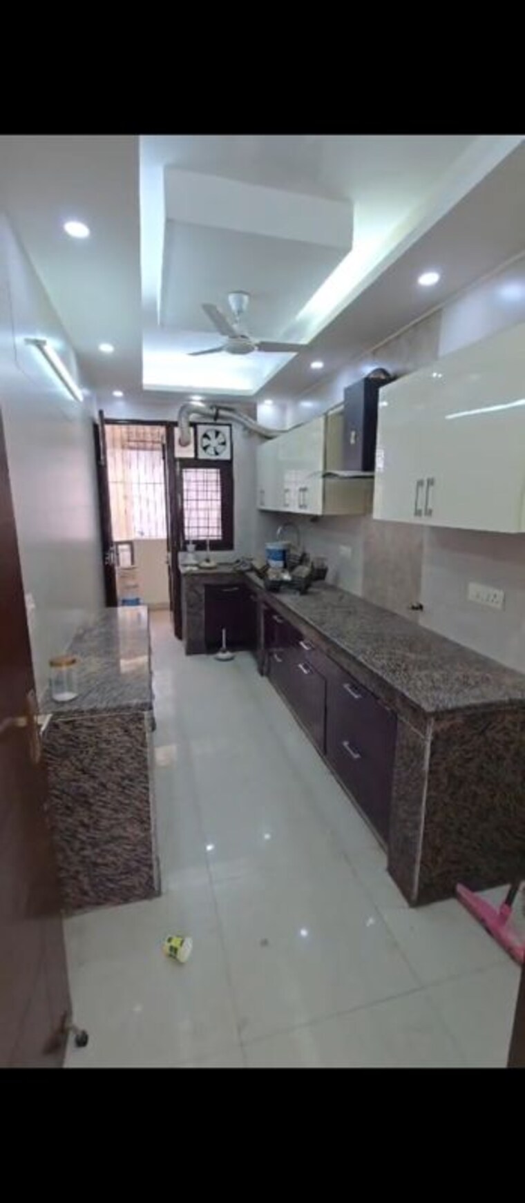 Kitchen, ansal-sushant-apartments 3 Bedroom 215 Sq.Yd. Builder Floor In Sushant Lok I Gurgaon 10255686