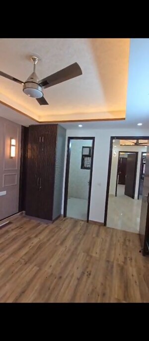 Room in 3 BHK Builder Floor at Ansal Sushant Apartments, Sushant Lok I – for Sale