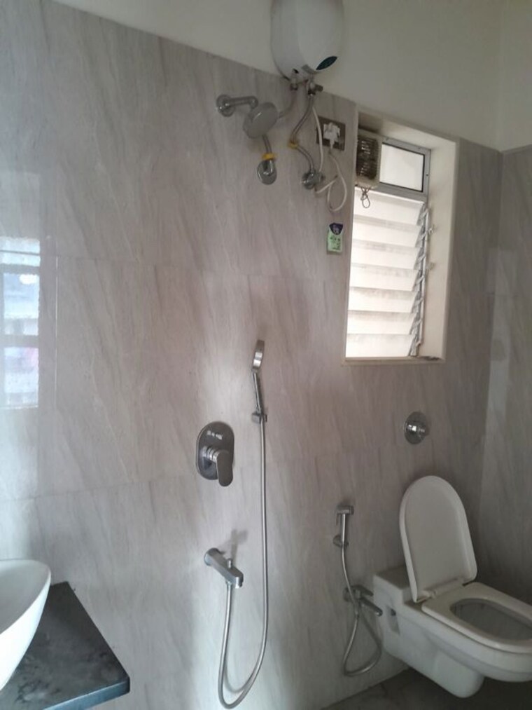 Bathroom, chaitanya-kohinoor 2 Bedroom 510 Sq.Ft. Apartment In Kandivali East Mumbai 10255690