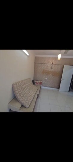 1 BHK + Extra Room Apartment For Rent in Citizen Apartment Andheri