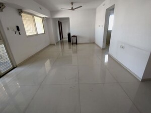 Room in 3 BHK Apartment at Fortune Uttam Townscapes Lifehub, Yerawada – for Rent
