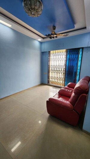 Living Room in 2 BHK Apartment at Hiral Splendour, Dahisar East – for Rent