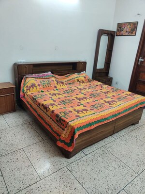 Bedroom in 1 BHK Builder Floor at Dalanwala – for Rent