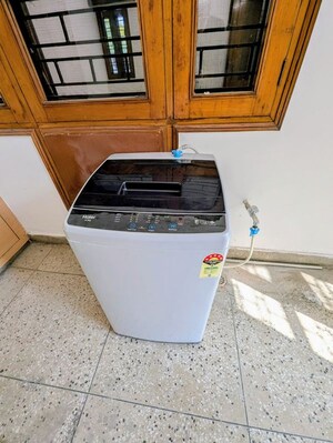 Furnished Amenities in 5 BHK Villa at Sector 14 – for Rent