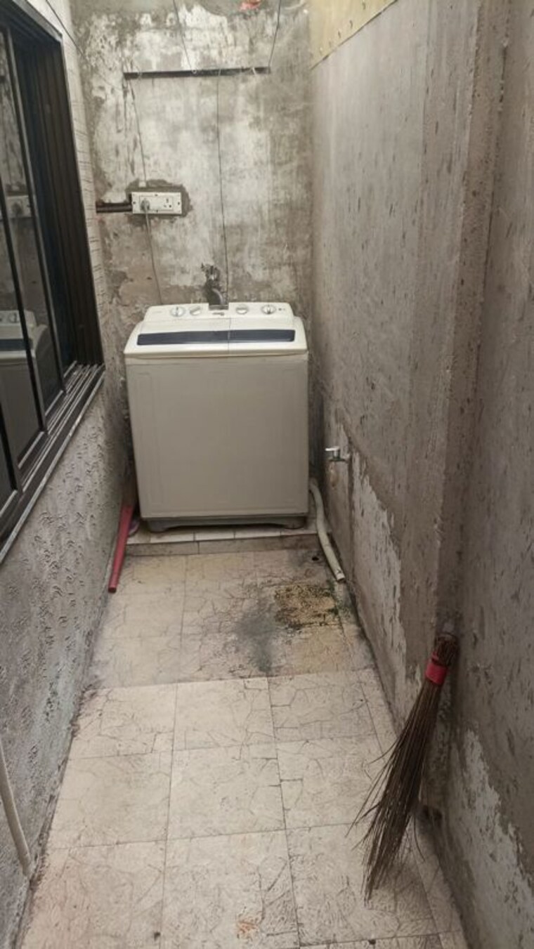 Bathroom, jivraj park 1 Bedroom 100 Sq.Yd. Villa In Jivraj Park Ahmedabad 10224799