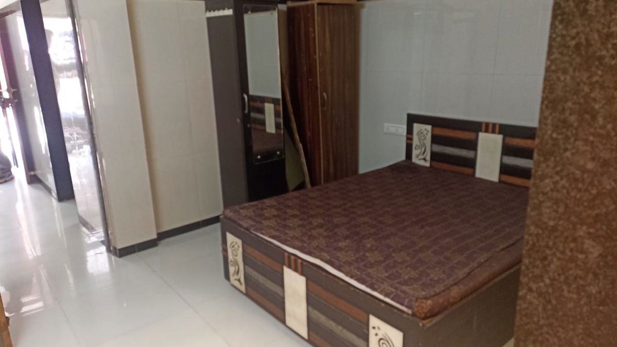 1 BHK + Store Room Villa For Rent in Jivraj Park