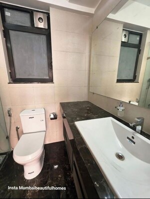Attached Bathroom in 4 BHK Apartment at Andheri West – for Sale