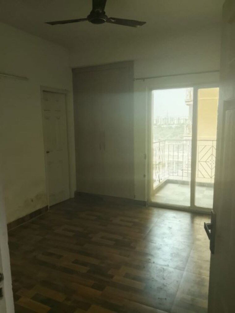 Room, migsun-twinz 3.5 Bedroom 1375 Sq.Ft. Apartment In Eta Ii Greater Noida Greater Noida 10255749